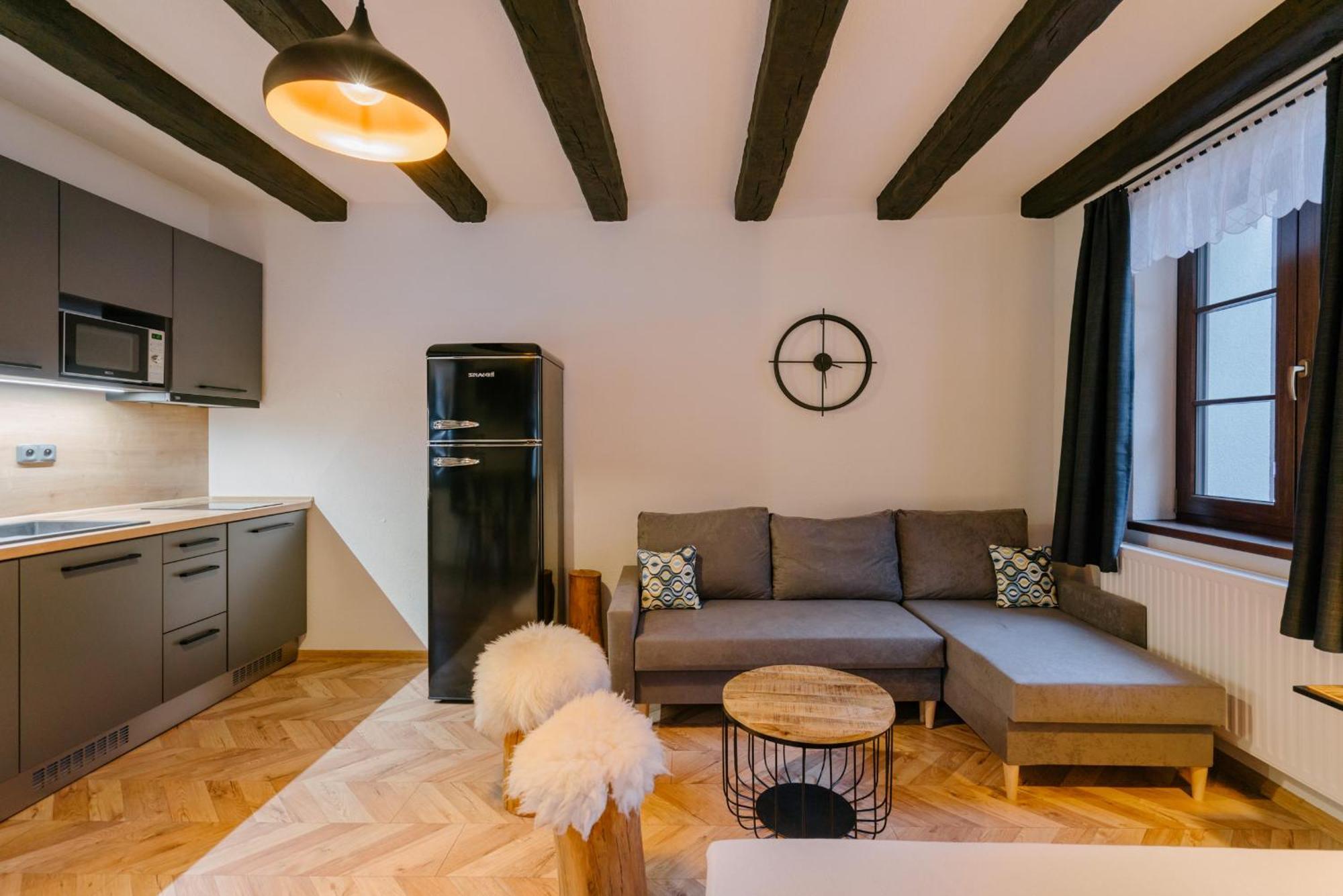 Kamenna Stran Appartement Metylovice Buitenkant foto