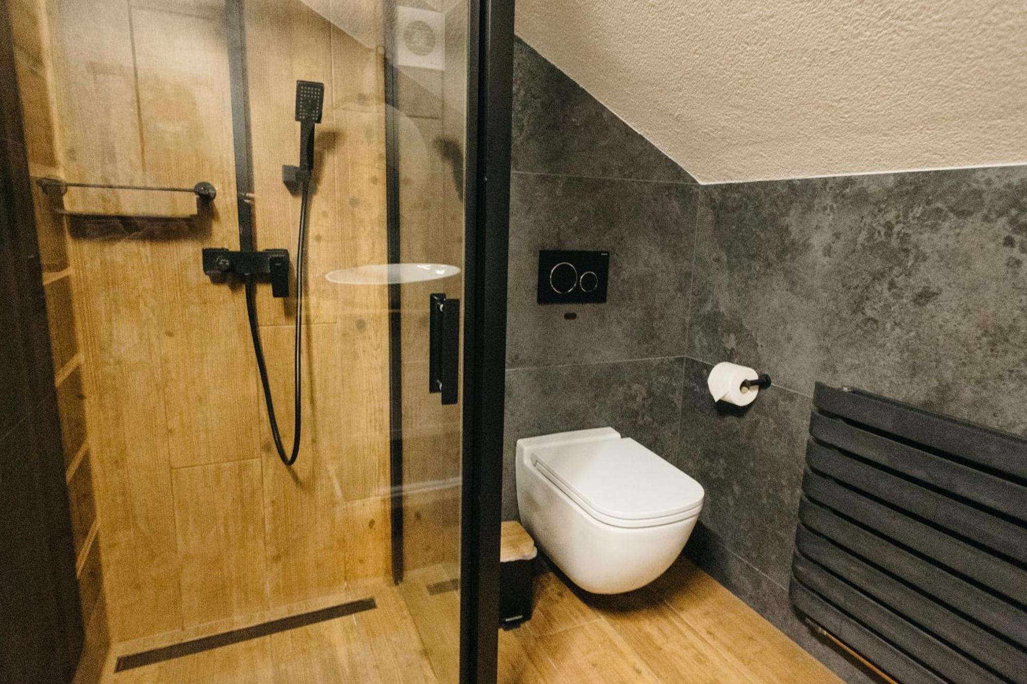 Kamenna Stran Appartement Metylovice Buitenkant foto